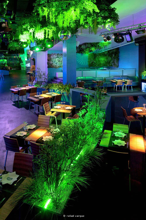 Blub Lounge Club in Spain by Elia Felices Interiorismo