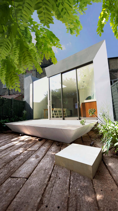 Faceted House 1 in London by Paul McAneary Architects
