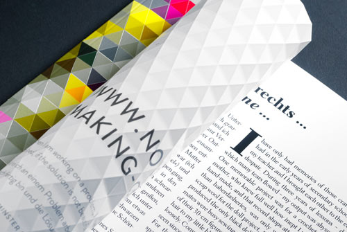 Novum Magazines Foldable Paper Cover