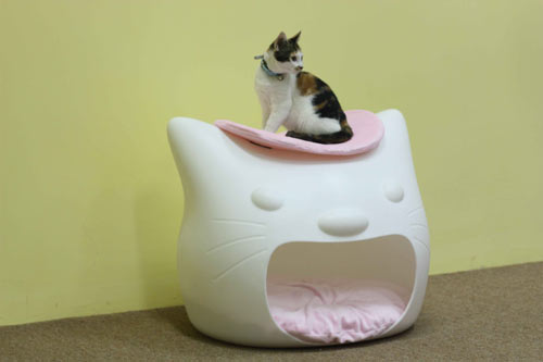 Kitty Meow by Studio Mango