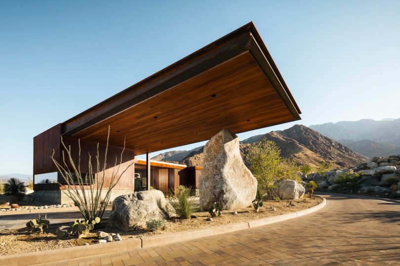 Desert Palisades Guardhouse by Studio AR+D Architects