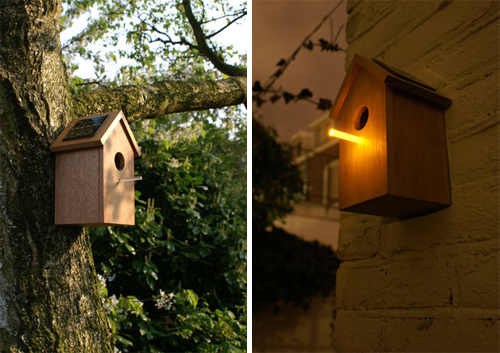 OOOMS Solar Birdhouse