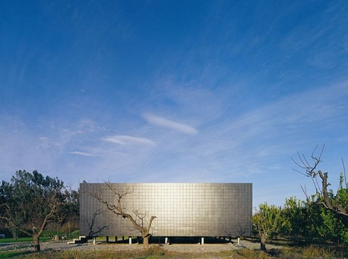 20×20 House in Chile by Felipe Assadi and Francisca Pulido