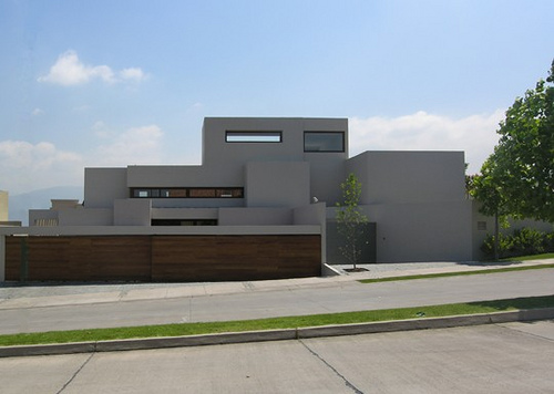 Casa Budnik Ergas in Chile by Gonzalo Mardones Viviani