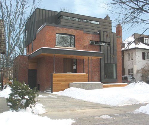 Cedarvale Residence by Taylor Smyth Architects