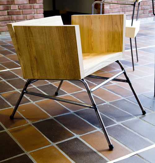 105 Lounge Chair by Robert Janson
