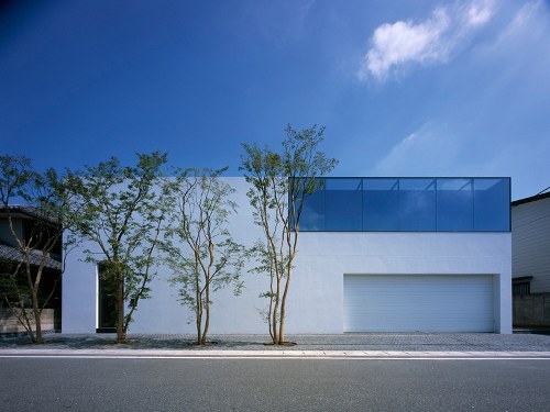 TH House in Japan by Baqueratta