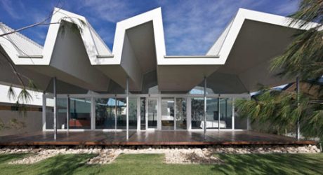 Florida Beach House by Iredale Pedersen Hook Architects