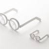 Megane Smartphone Stand by Nendo