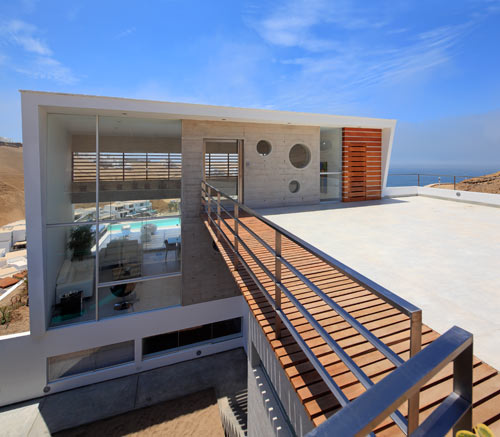 Beach House E-3 by Vértice Arquitectos