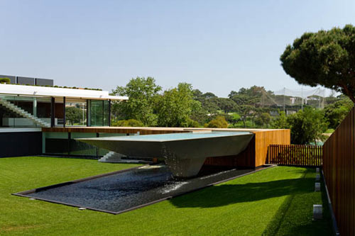 Casa Vale Do Lobo by Arqui+ Arquitectura
