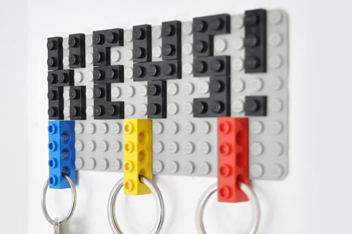LEGO DIY Key Hanger by Felix Grauer