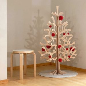 22 Modern Christmas + Holiday Decorations to Deck Your Halls