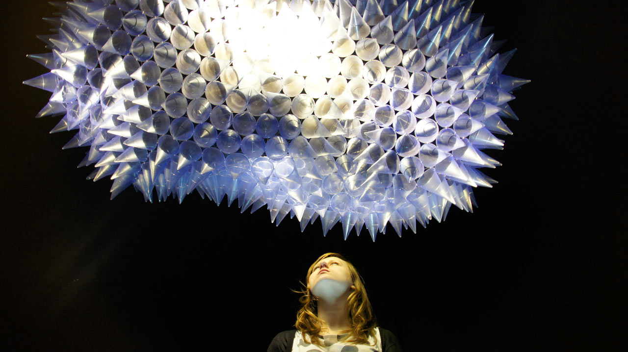Fiet: An Interactive Light Sculpture from Toer