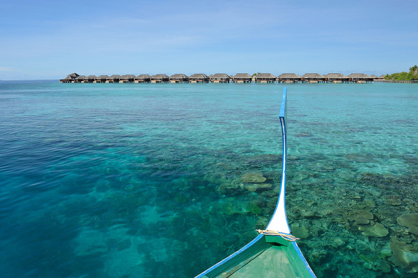 dest-ayada-maldives-huts-overview