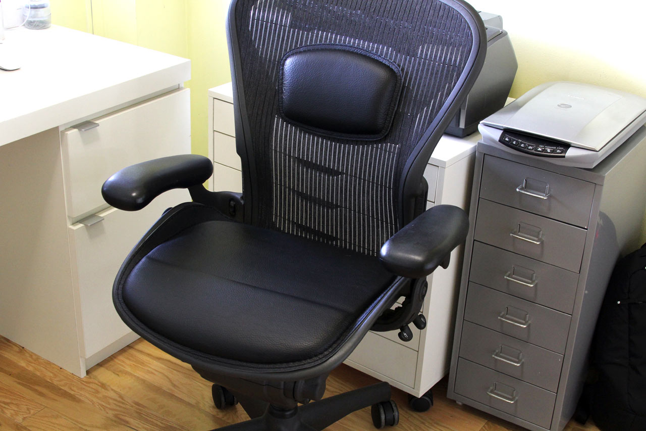 Aeron best sale chair lumbar