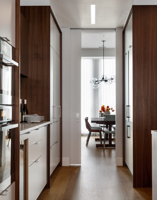 66-9th-Ave-EcoFriendly-Apt-6-kitchen-passageway