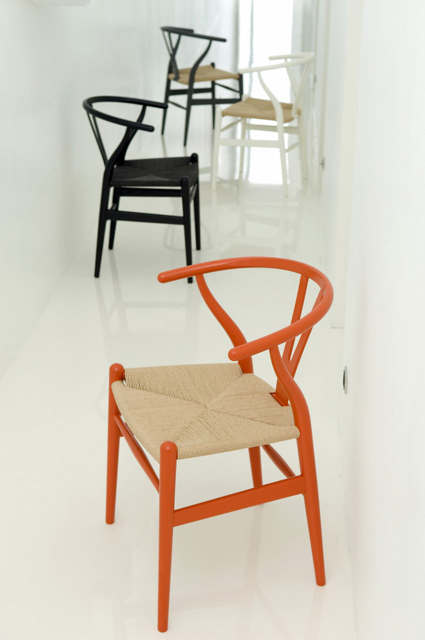 Wishbone Chair by Hans J. Wegner for Carl Hansen & Søn