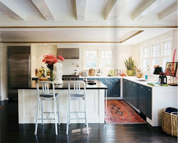 kilim-in-gray-front-kitchen