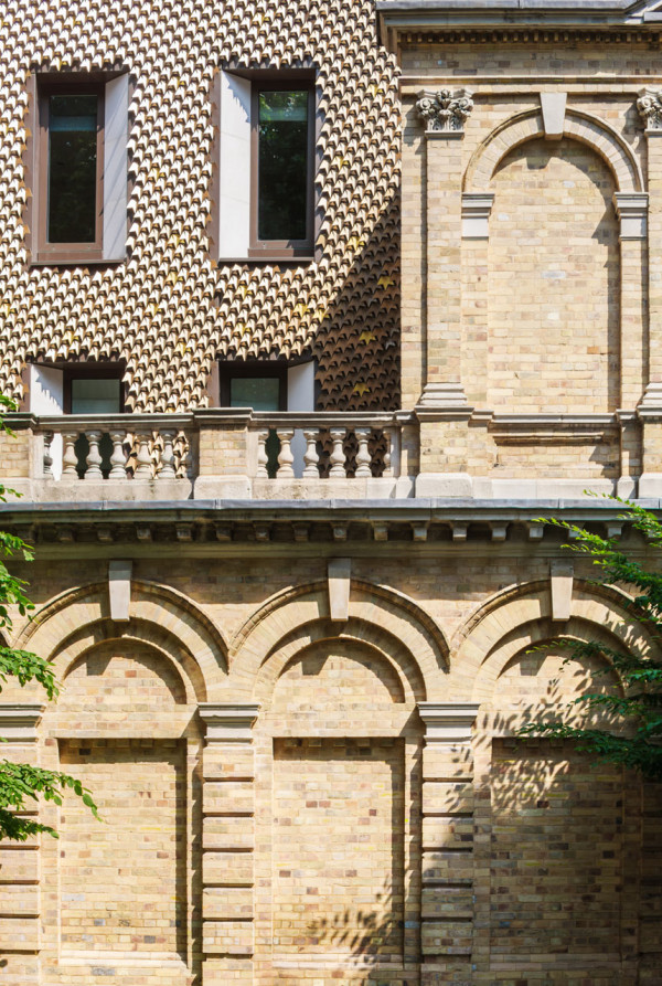 Leaf-Facade-Mayfair-Squire-and-Partners-9