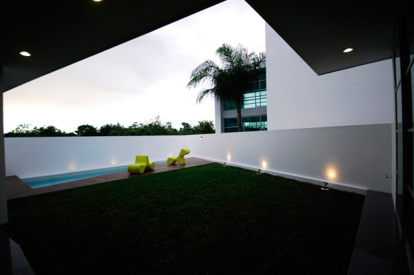 CUMBRES-DOCE-House-SOSTUDIO-Sergio-Orduna-Architects-4