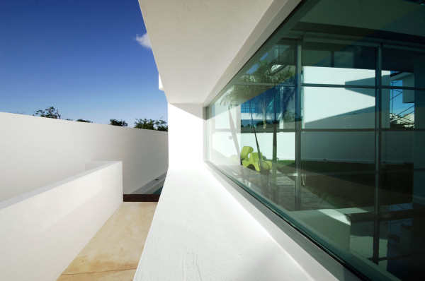 CUMBRES-DOCE-House-SOSTUDIO-Sergio-Orduna-Architects-8