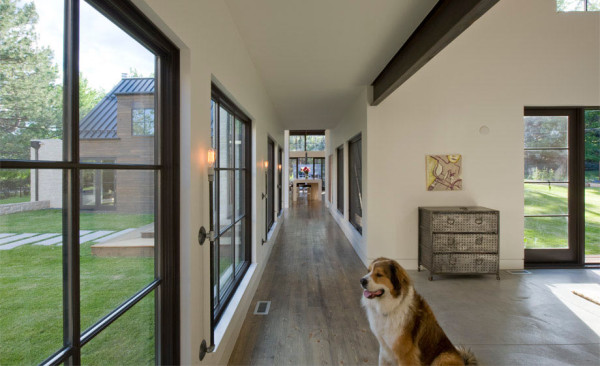 folly-farm-modern-interior-hallway