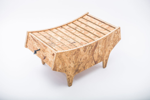 notwaste-eco-friendly-stool-by-Christian-Vivanco-2