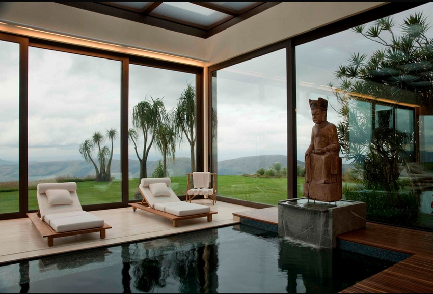 12 Modern Indoor Pools