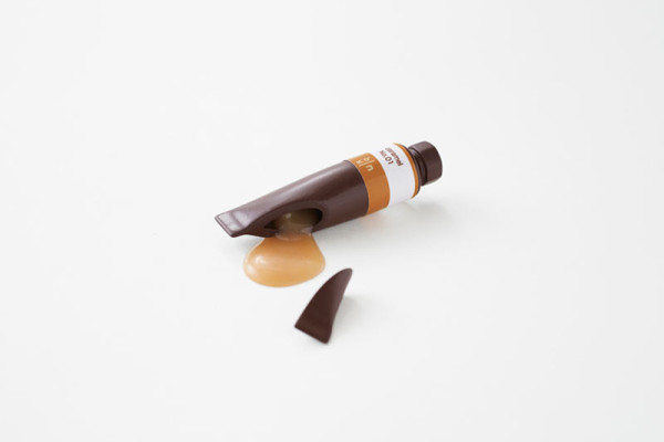 nendo-chocolate-paint-oil-set-3