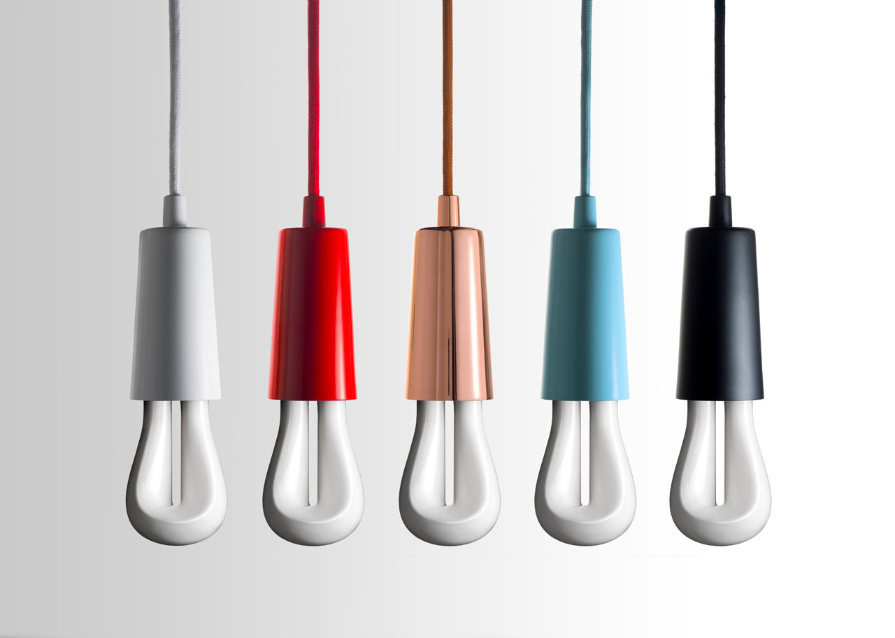 PLUMEN Brings Magic To The Light Bulb With PLUMEN 002