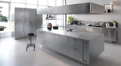 A Stainless Steel Kitchen Designed for At-Home Chefs