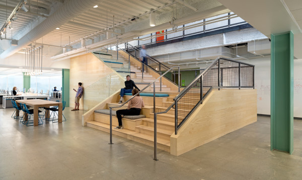 oplusa_evernote_offices-8-stairs