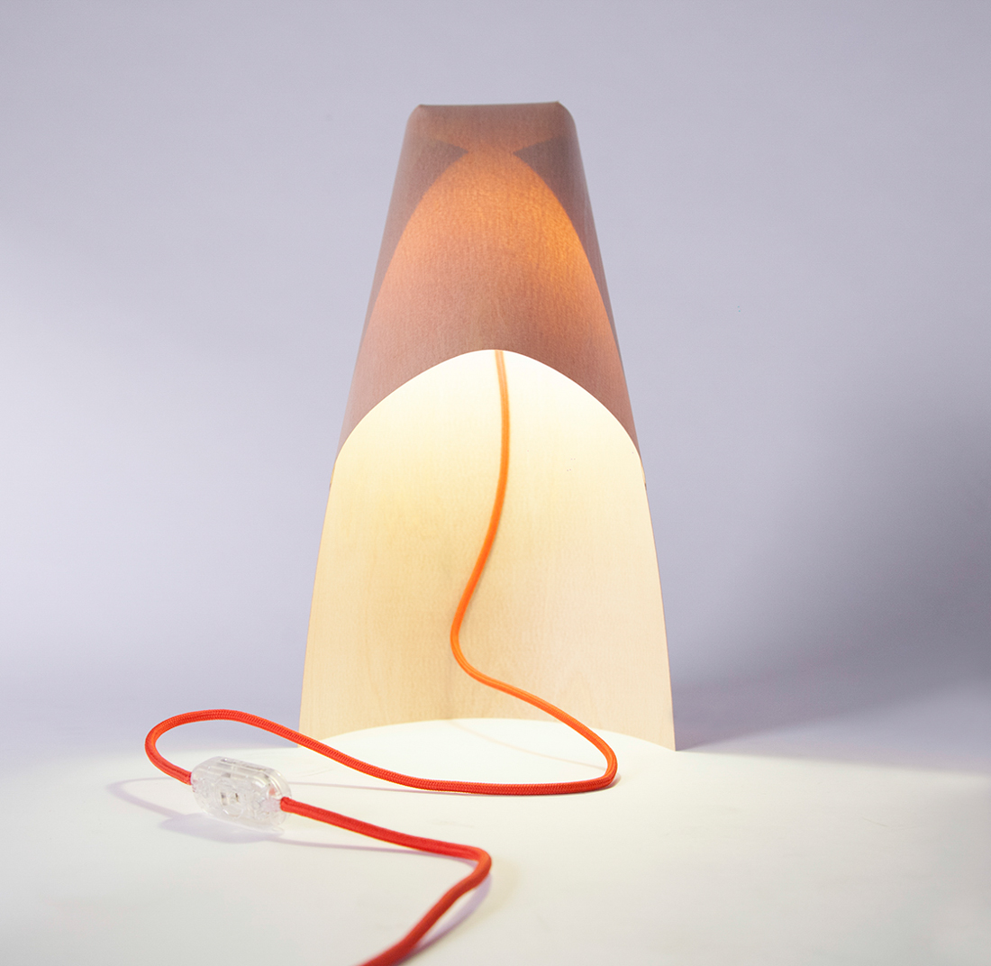 Stringa Lamp by Sebastiano Tonelli
