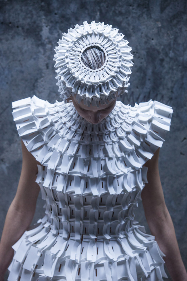 Incredible Sculptural Fashion Goes Beyond Couture - Design Milk