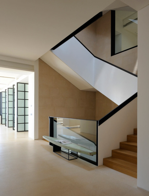 Villa-Yarze-Raed-Abillama-Architects-15-stairs