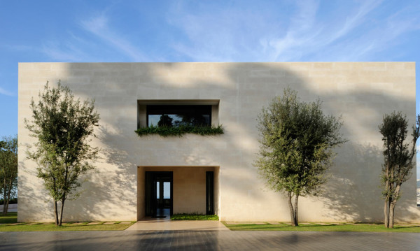 Villa-Yarze-Raed-Abillama-Architects-3