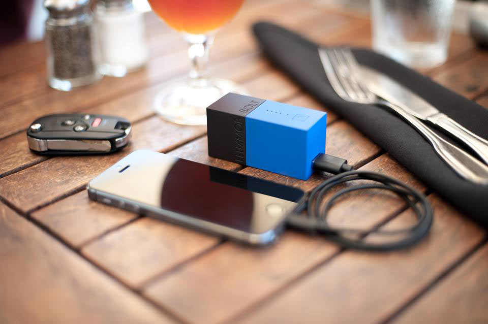 BOLT: A Small Wall Charger & Battery Backup in One