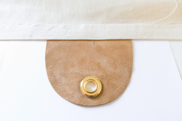 DIY Portable Hanging Wall Pocket