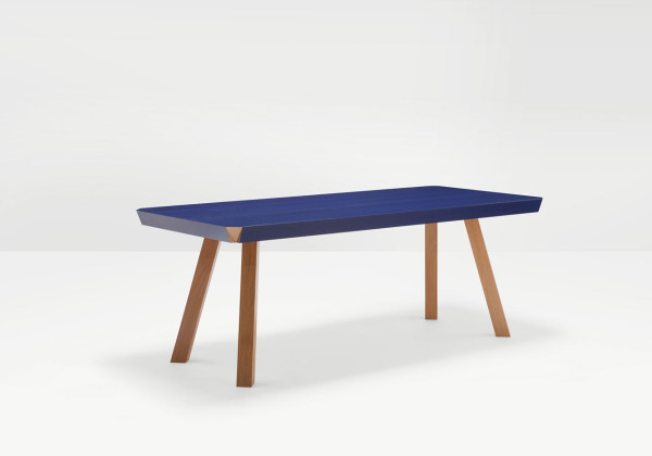 H-Furniture-4-Corner-Table