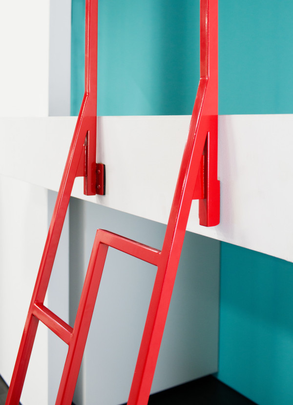 Alegre-Industrial-Studio-Kids-Ladder-8-Square