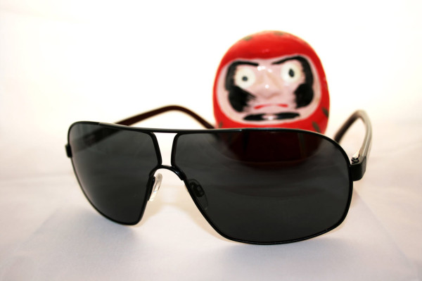 F5-Leonhard-Pfeifer-4-sunglasses
