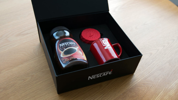 nescafe-alarm-cap-boxed