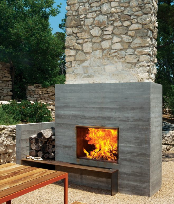 12 Amazing Modern Outdoor Fireplaces