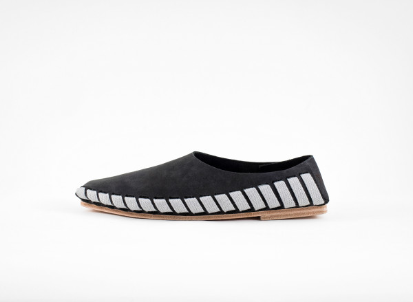 pikkpack-shoes-premium-leather-selfassembling-summer-slipon-footwear