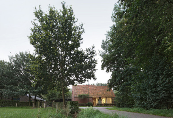 House-Berkel-Enschot-Bedaux-de-Brouwer-Architecten-5