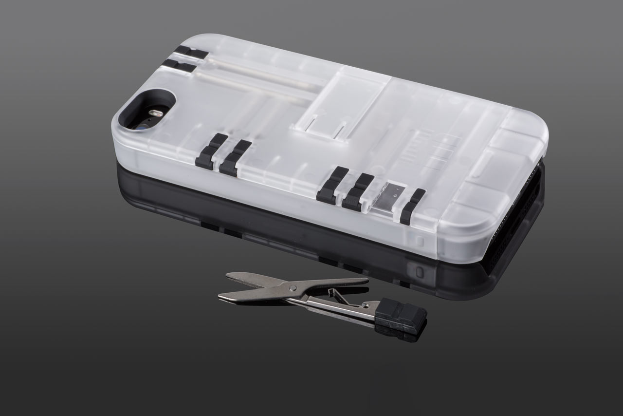IN1Case Multi-tool Utility Case for iPhone 5s Review