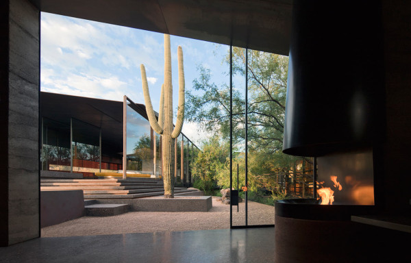 Desert-Courtyard-Wendell-Burnette-Architects-8