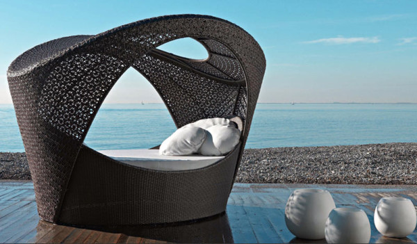 Outdoor-Lounge-Usona-Outdoor-Daybed