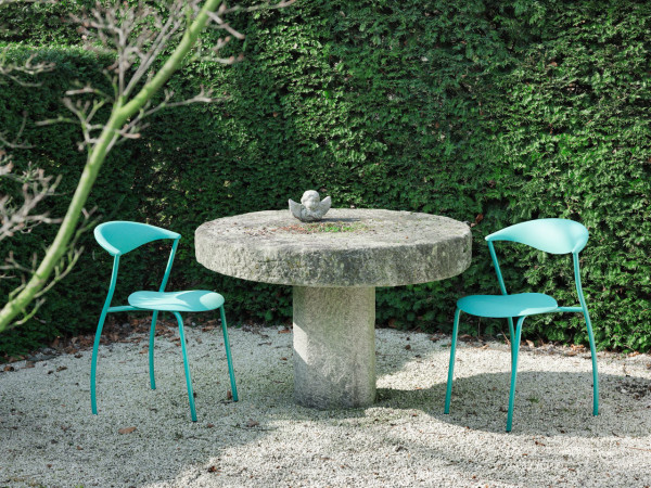 ames-outdoor-dreki-chair-table-4